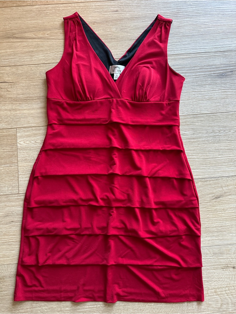 Red V-Neck Tiered Cocktail Dress
